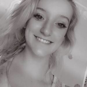 Meet your Posher, Lilly